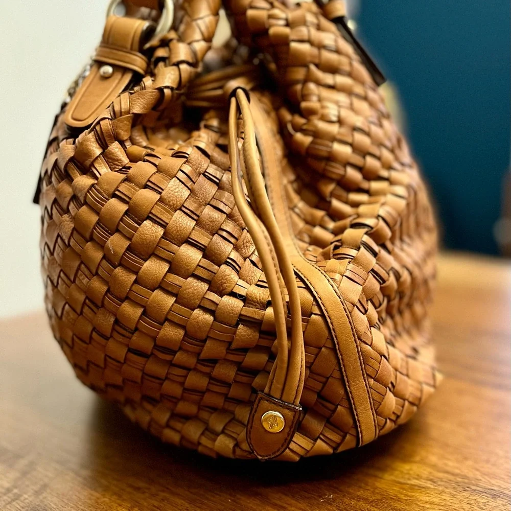 Cole Haan authentic unique basket weave bag - Picture 4 of 7